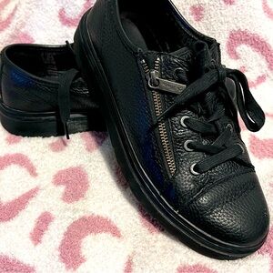 Dr. Martens leather shoe with side zippers- Rare- Women’s 9